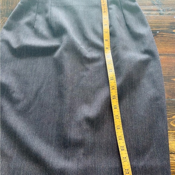 Vintage Christian Dior skirt suit, late 90s/ early 2000s. - Picture 14 of 15